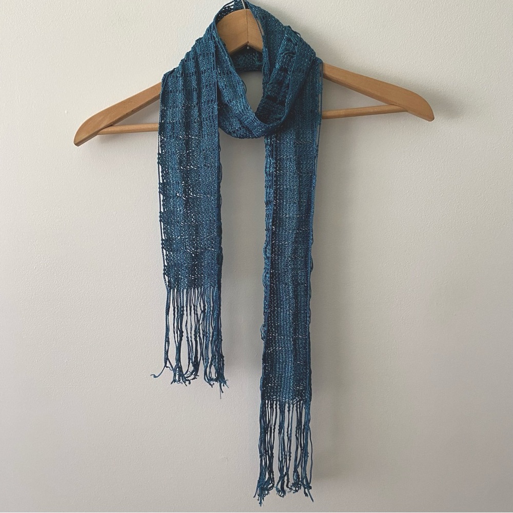 FREE🌿Thin metallic blue knit scarf belt